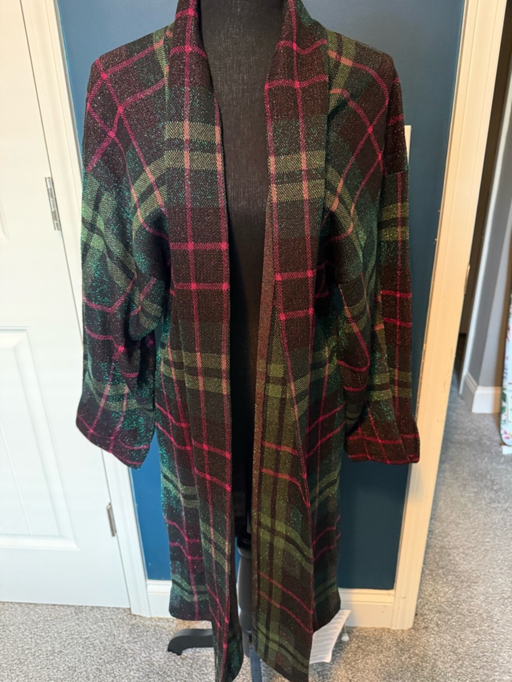 Plaid Open-Front Long Cardigan Sweater in Green & Black
